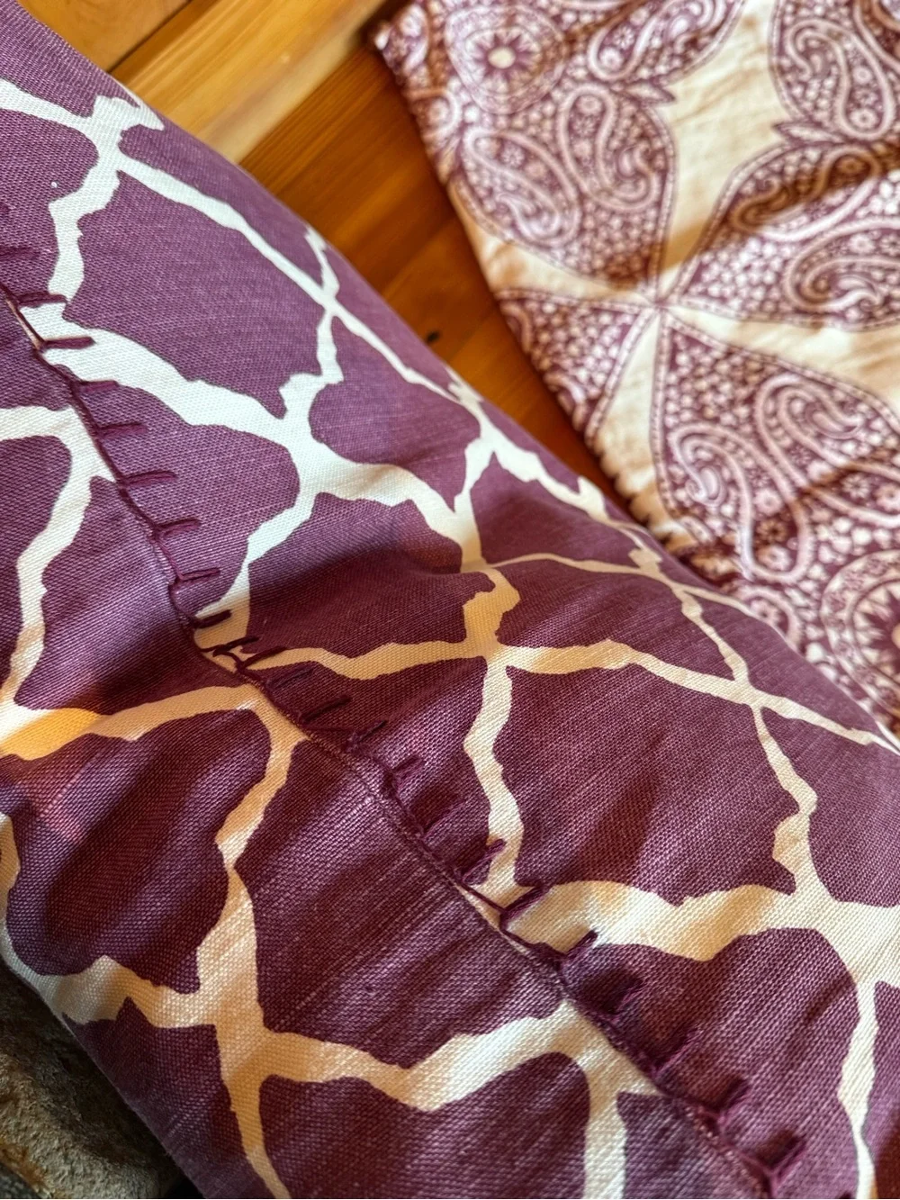 4 John Robshaw Euro Shams 1 Lumbar Sham 100% linen with gorgeous top stitching.